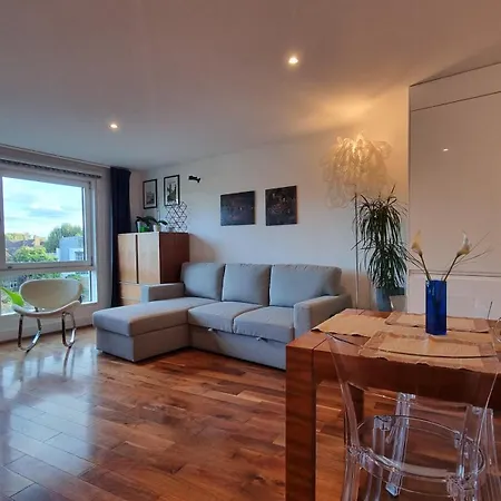 London Bridge Spacious Apartment